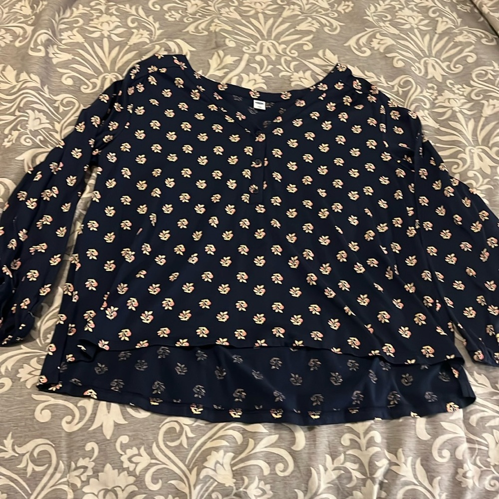Long sleeve top